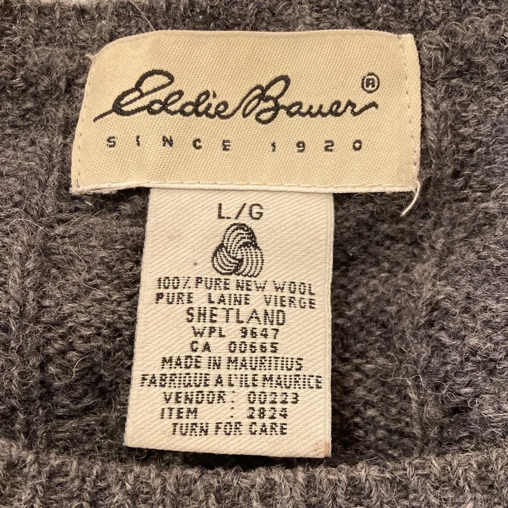 Eddie Bauer Charcoal Cable Knit Crewneck Sweater - Picture 2 of 3